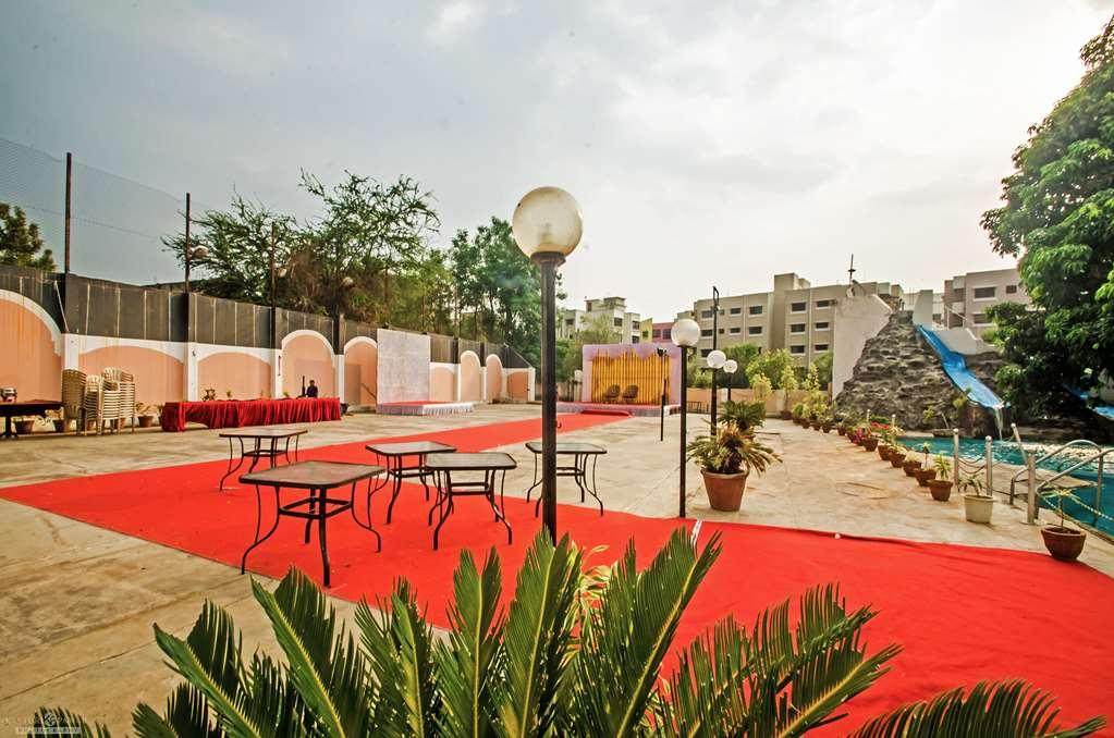 Quality Inn Regency, Nashik Faciliteiten foto